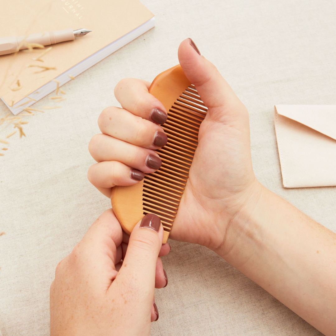 Acupressure Comb image
